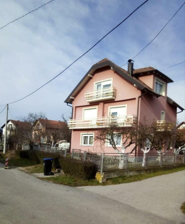 Studio Apartman Zagreb Horvati Rakov Potok Exteriör bild